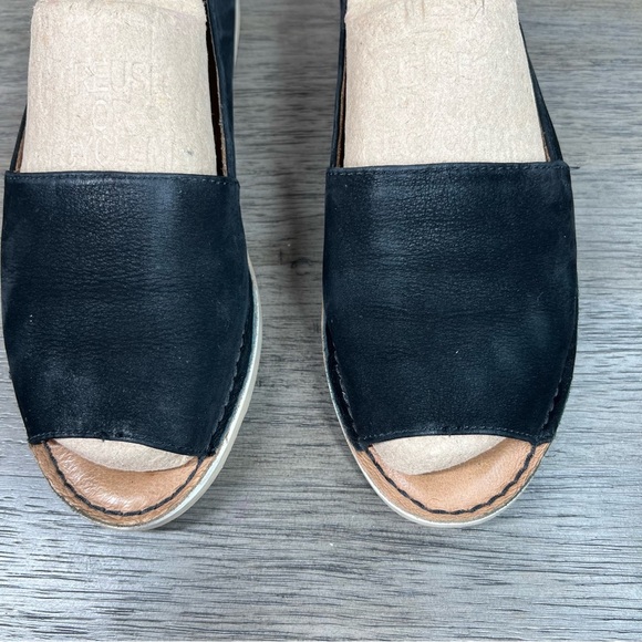 Coach New York Lydia Black Nubuck Suede Open Toe Flats Women's Size 7.5 - Picture 5 of 12